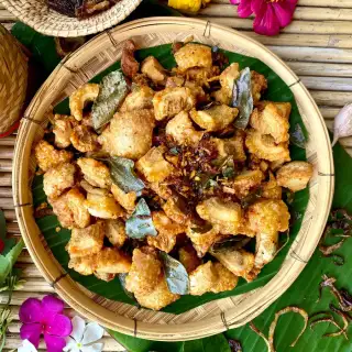 Hot and Spicy Pork Rinds Recipe