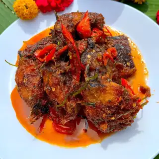 Thai Spicy Catfish Recipe With Red Curry Paste