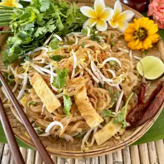 Kua Mee Recipe (Pad Lao)