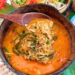 Easy Khao Poon Recipe (Lao Chicken Noodle Soup)