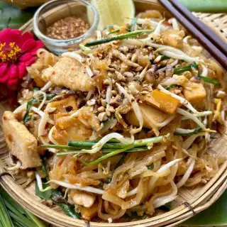 Pad Thai Sauce Recipe (Easy and Authentic)