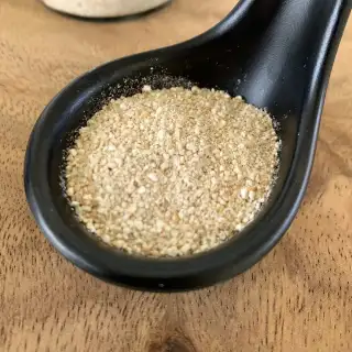 How To Make Toasted Rice Powder (Thai khao khua)