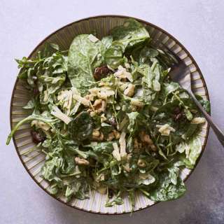 Spinach Arugula Salad with Creamy Dressing