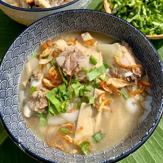 Khao Piak Sen Recipe (Lao Noodle Soup)