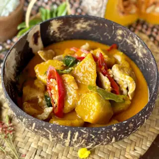 Authentic Thai Pumpkin Curry Recipe