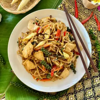 Authentic Pad Kee Mao Recipe (Thai Drunken Noodles)