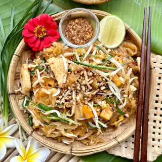 Authentic Chicken Pad Thai Recipe
