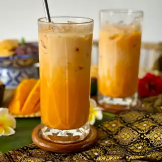 How to Make Thai Tea (Cha Yen)