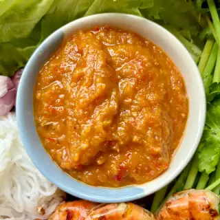 Thai Spicy Peanut Sauce Recipe (Nam Jim Tua)
