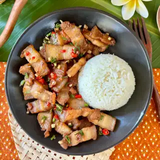 Pork Belly Chili Recipe (Moo Pad Prik)