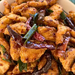 Pad Prik Haeng Recipe (Thai Spicy Crispy Chicken)