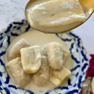 Banana In Coconut Milk (Kluai Buat Chi Recipe)