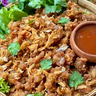 Fried Chicken Knuckles Recipe (En Gai Tod)