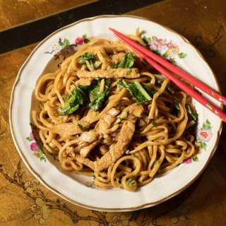 Fideos fritos de Shanghái