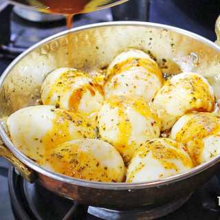 Turkish Hard Boiled Eggs Kapama