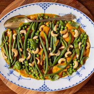 Quick and Easy Chicken Coconut Curry