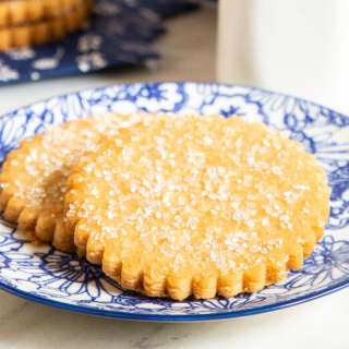 Brown Sugar Honey Shortbread Cookies