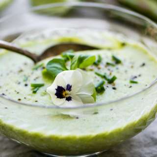 Fresh Asparagus Blender Soup
