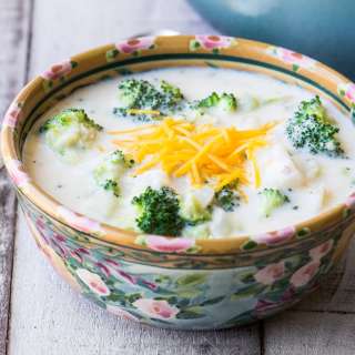 Broccoli Cheddar Cheese Chowder