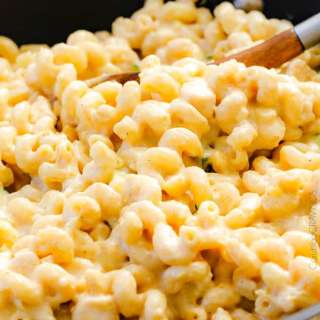 Salsa Verde Pepper Jack Macaroni and Cheese
