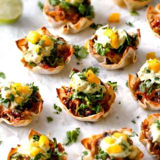 Salsa Verde Honey Lime Chicken Taco Cups