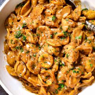 Easy French Onion Pasta