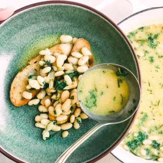Brothy Beans with Garlic Toast
