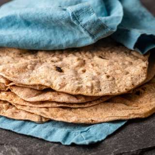 Roti Indian Flatbread (Chapati)