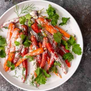 Steamed Carrots with Yogurt Dressing