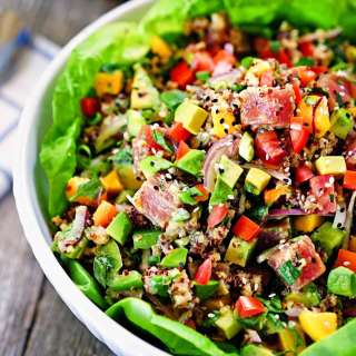 Ahi Tuna Salad (Japanese Poke Bowl)