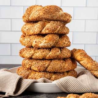 Turkish Simit (Sesame Bread Rings)
