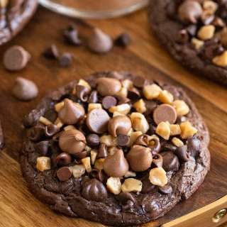 Flourless Toffee Chocolate Cookies