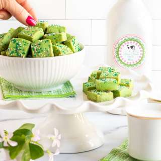 Easy Leprechaun Shortbread Bites