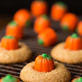 Pumpkin Shortbread Cookies