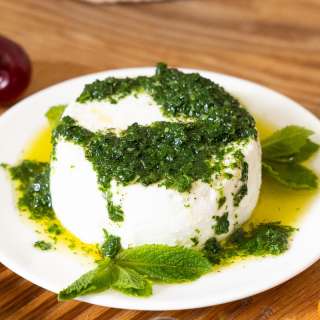 Franca's Fabulous Italian Mint Pesto