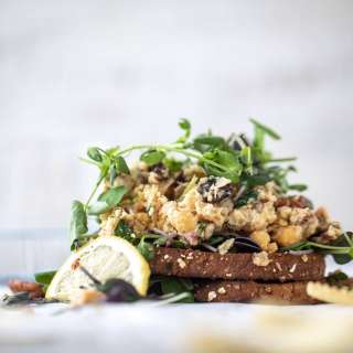 Smashed Chickpea Salad
