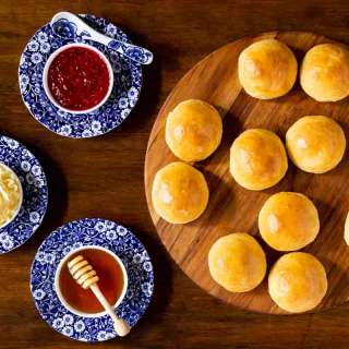 Easy No-Knead Potato Rolls