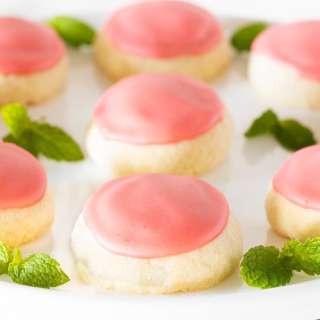 Strawberry Lemonade Melt Away Cookies