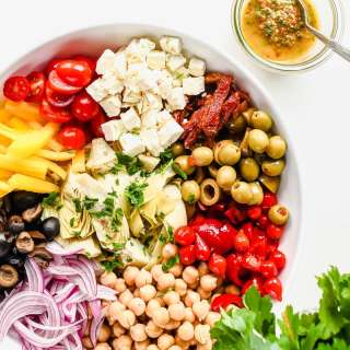 Mediterranean Artichoke Salad