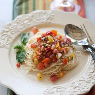 Fresh Tomato Summer Pasta Sauce