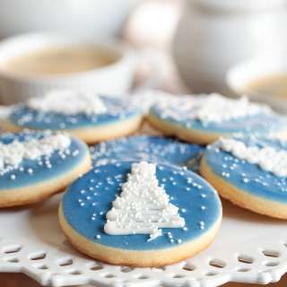 Easy Decorated Christmas Shortbread Cookies