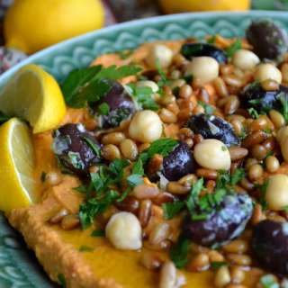 Roasted Red Pepper Hummus
