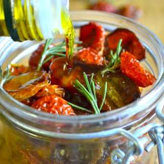How to Dry Cherry Tomatoes
