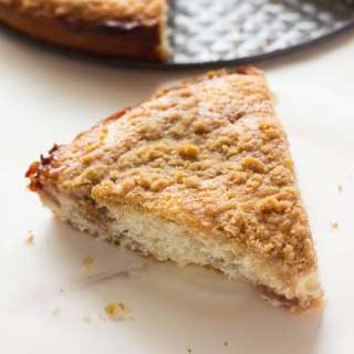 Strawberry Jam Crumb Cake