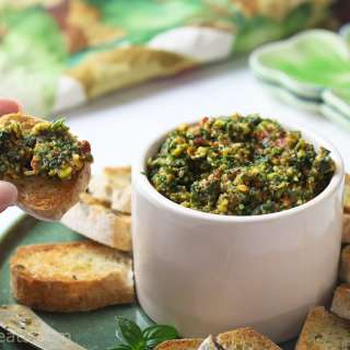 Pistachio Pesto with Sun-dried Tomatoes