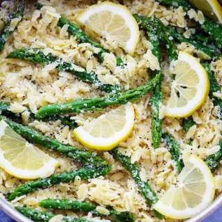 Lemon Parmesan Garlic Orzo with Asparagus