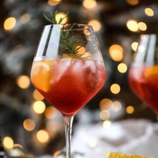 Winter Aperol Spritz