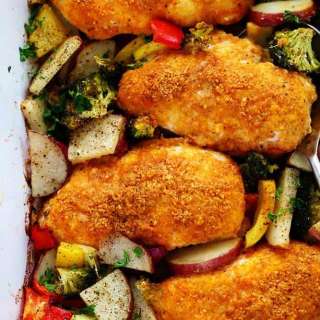 One Pan Crispy Parmesan Paprika Chicken with Vegetables