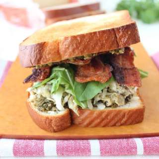 Pesto Egg and Bacon Breakfast Sandwich