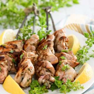 Greek Grilled Chicken {Chicken Souvlakia}